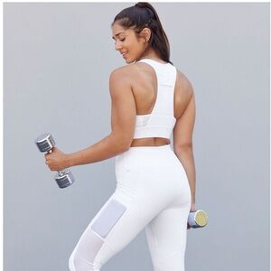 Fabletics | On-The-Go Medium Impact Sports Bra